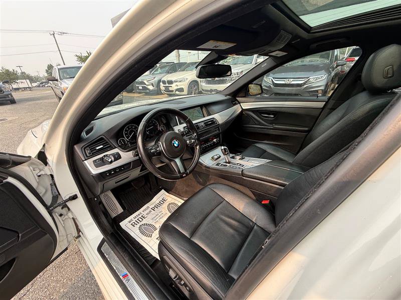 Used 2014 BMW 535i xDrive Sedan AWD/4WD image 19