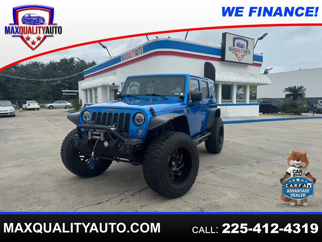 Used 2015 Jeep Wrangler Unlimited Sahara w/ Connectivity Group AWD/4WD image 1