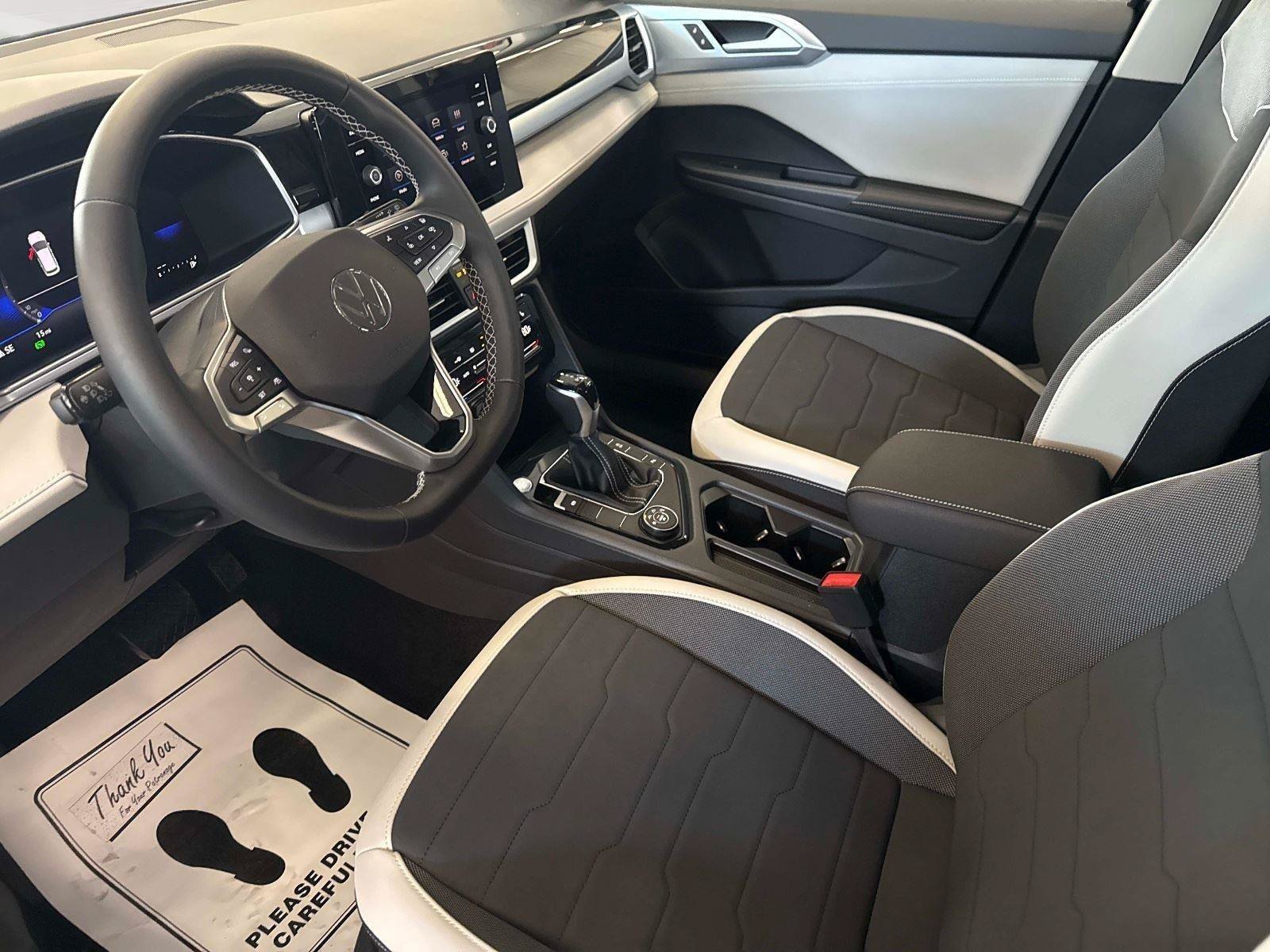 New 2026 Volkswagen Taos SE AWD/4WD image 23