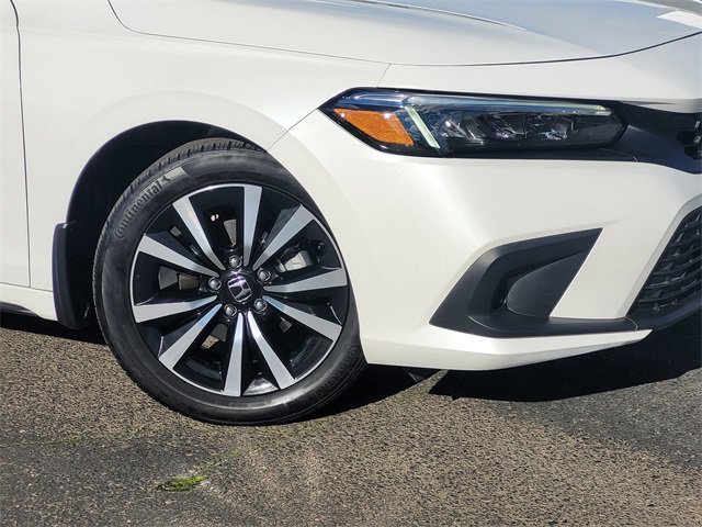 Used 2024 Honda Civic EX-L image 9