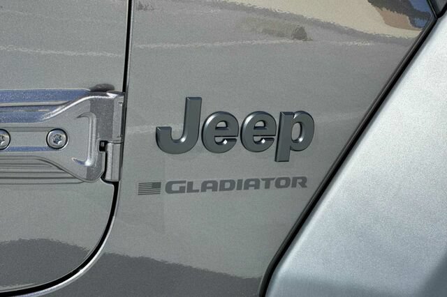 New 2026 Jeep Gladiator Sport AWD/4WD image 22