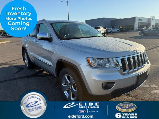 Used 2013 Jeep Grand Cherokee Limited w/ Trailer Tow Group IV