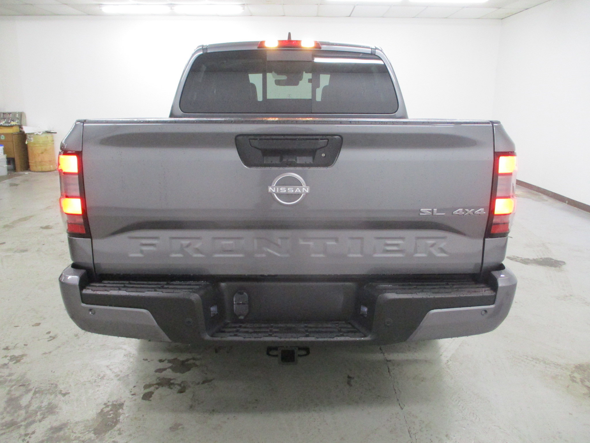 New 2025 Nissan Frontier SL image 4