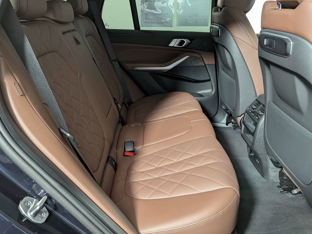 Certified 2024 BMW X5 xDrive40i w/ M Sport Package image 41