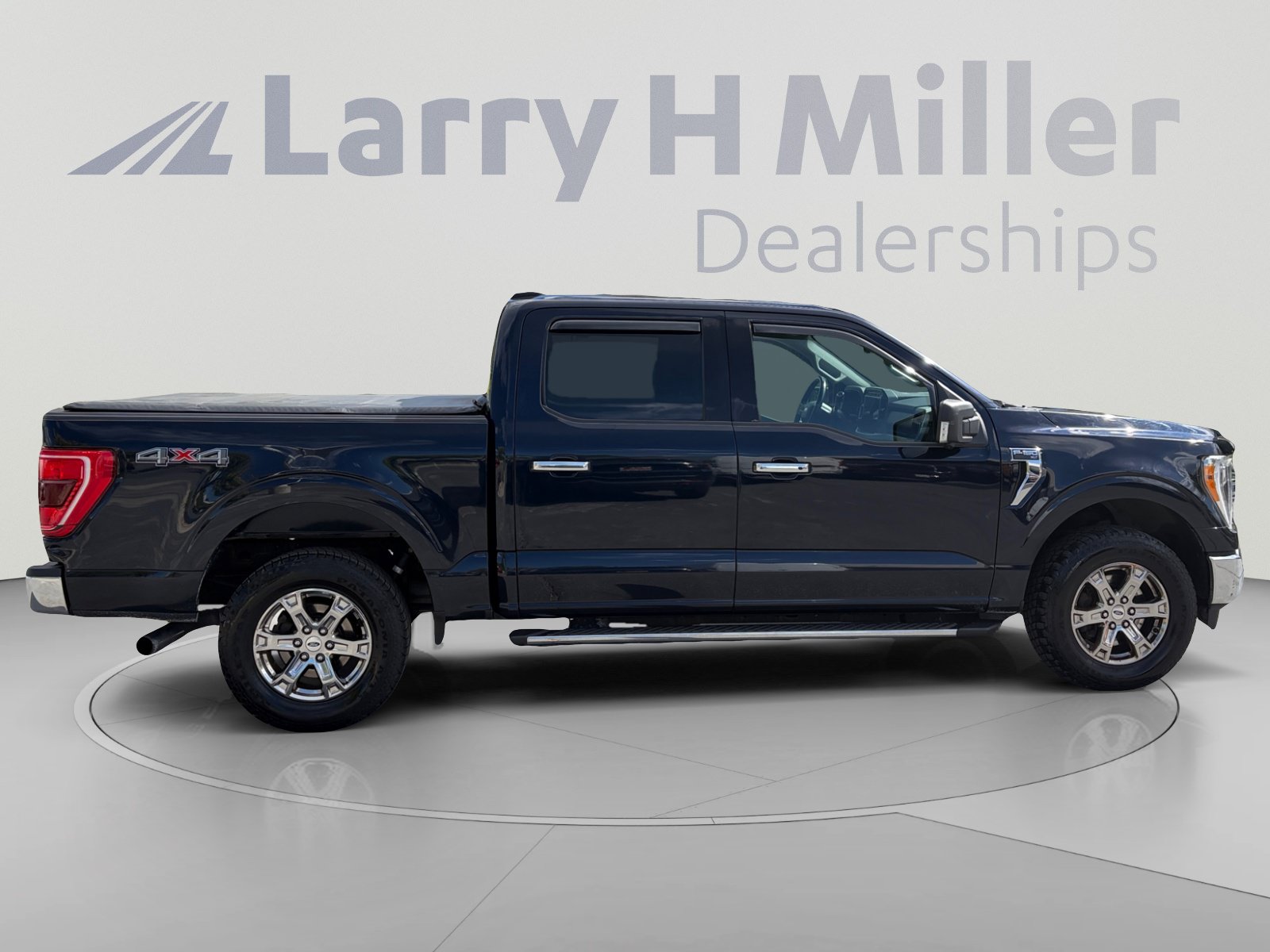 Used 2021 Ford F150 XLT w/ Equipment Group 302A High AWD/4WD image 6