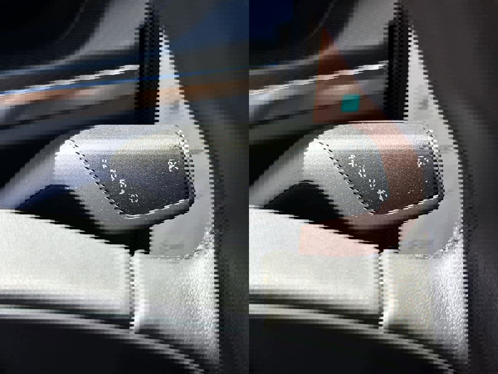 Used 2023 Tesla Model X Plaid image 18