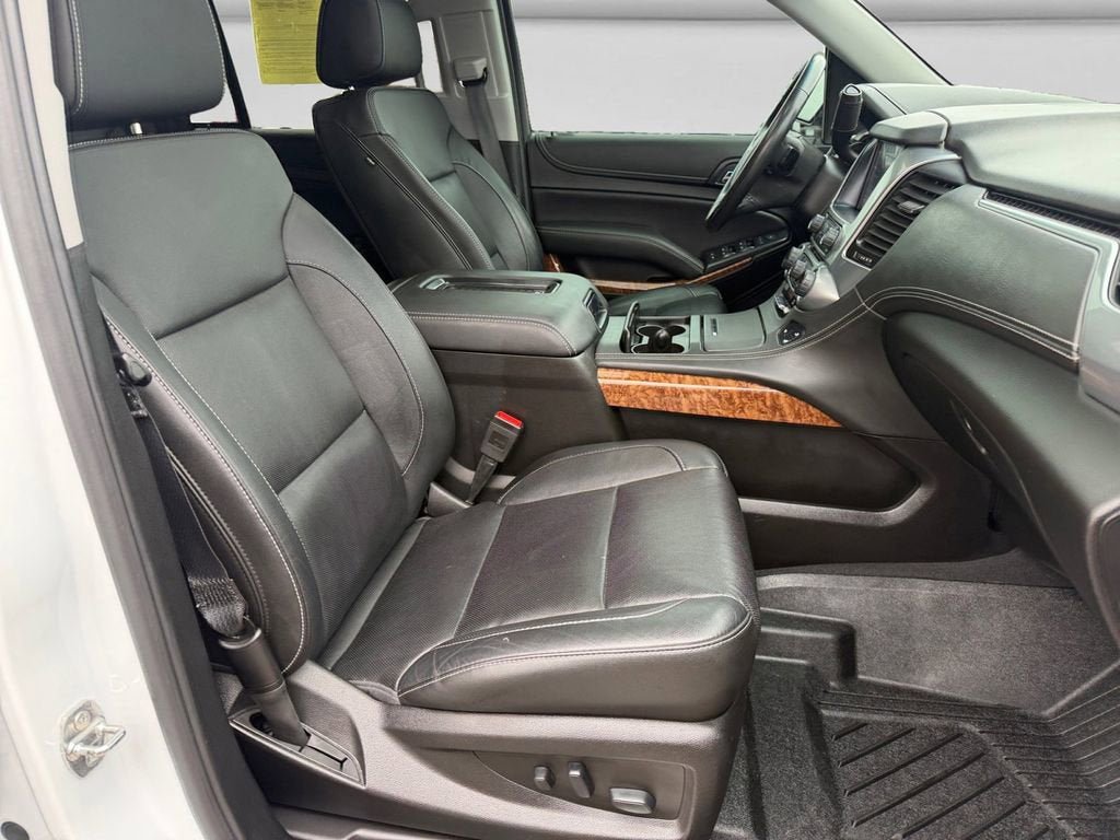 Used 2019 Chevrolet Tahoe Premier AWD/4WD image 15