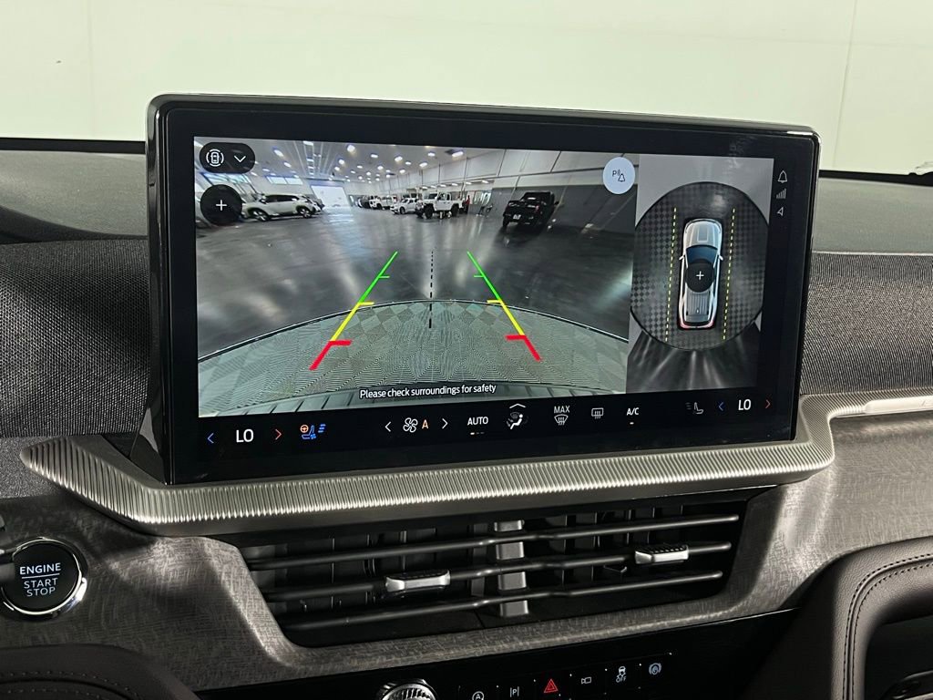 Used 2025 Ford Explorer Platinum w/ LUX Leather Package image 20