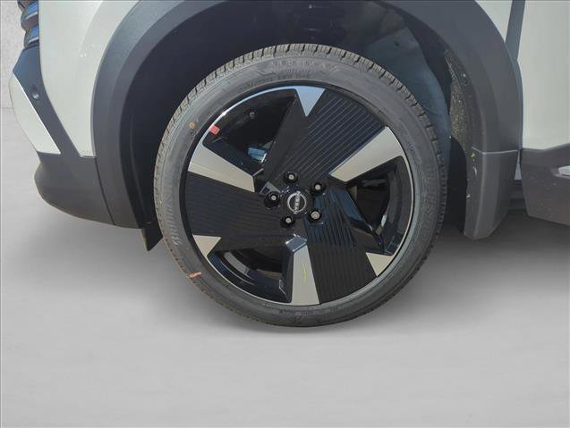 New 2026 Nissan Kicks SR image 18