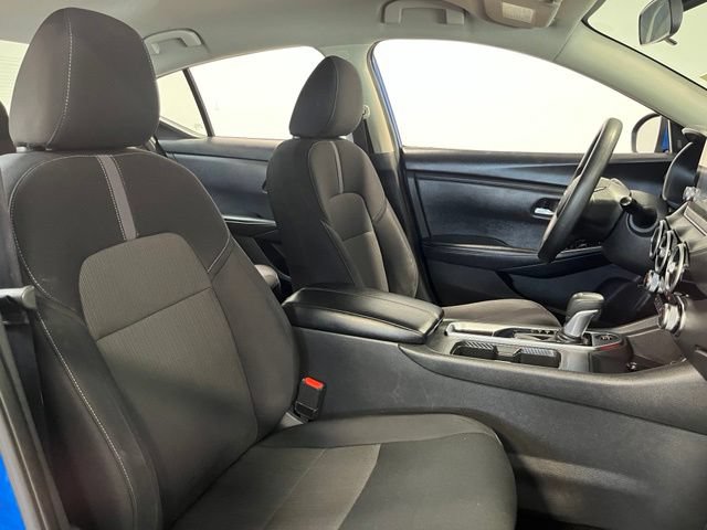 Used 2024 Nissan Sentra SV FWD image 9