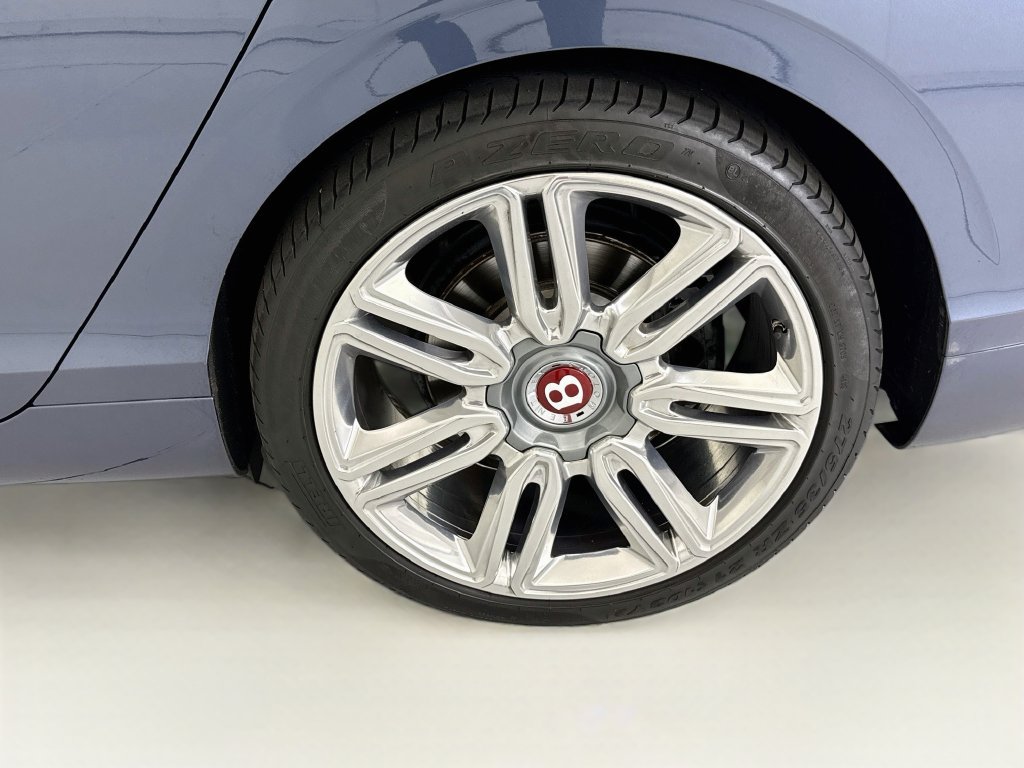 Used 2016 Bentley Flying Spur V8 AWD/4WD image 30