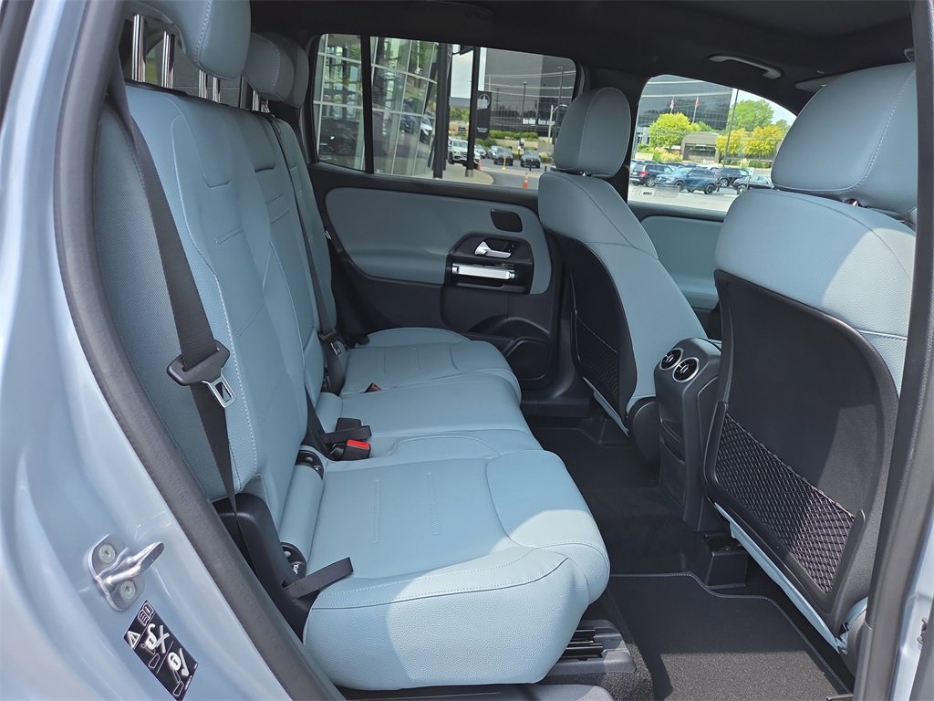 New 2026 Mercedes-Benz GLB 250 4MATIC image 15