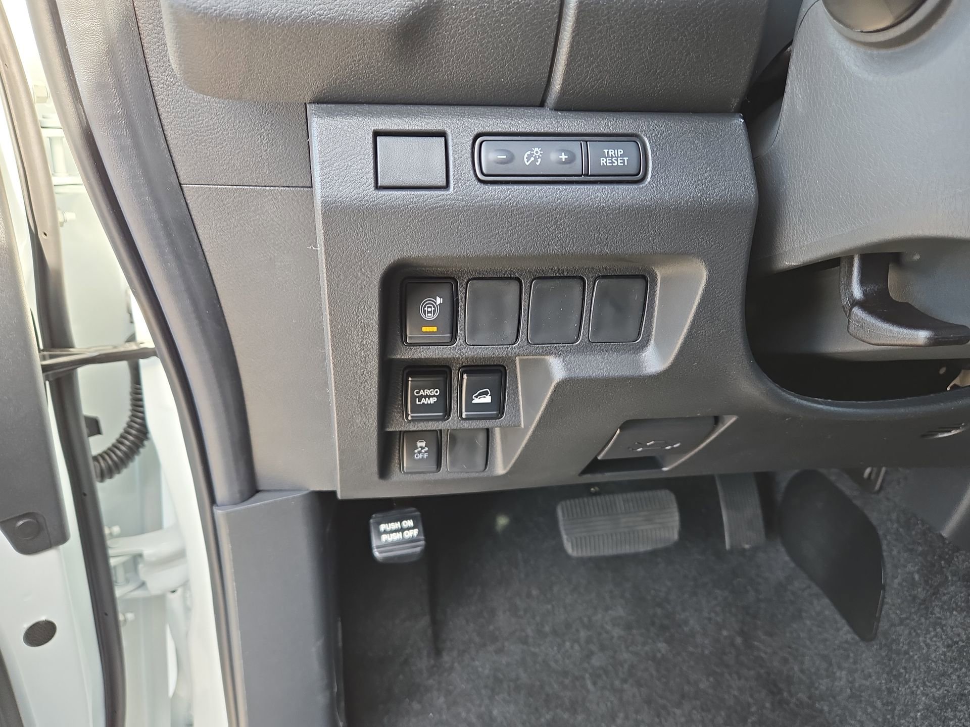 New 2026 Nissan Frontier S image 19