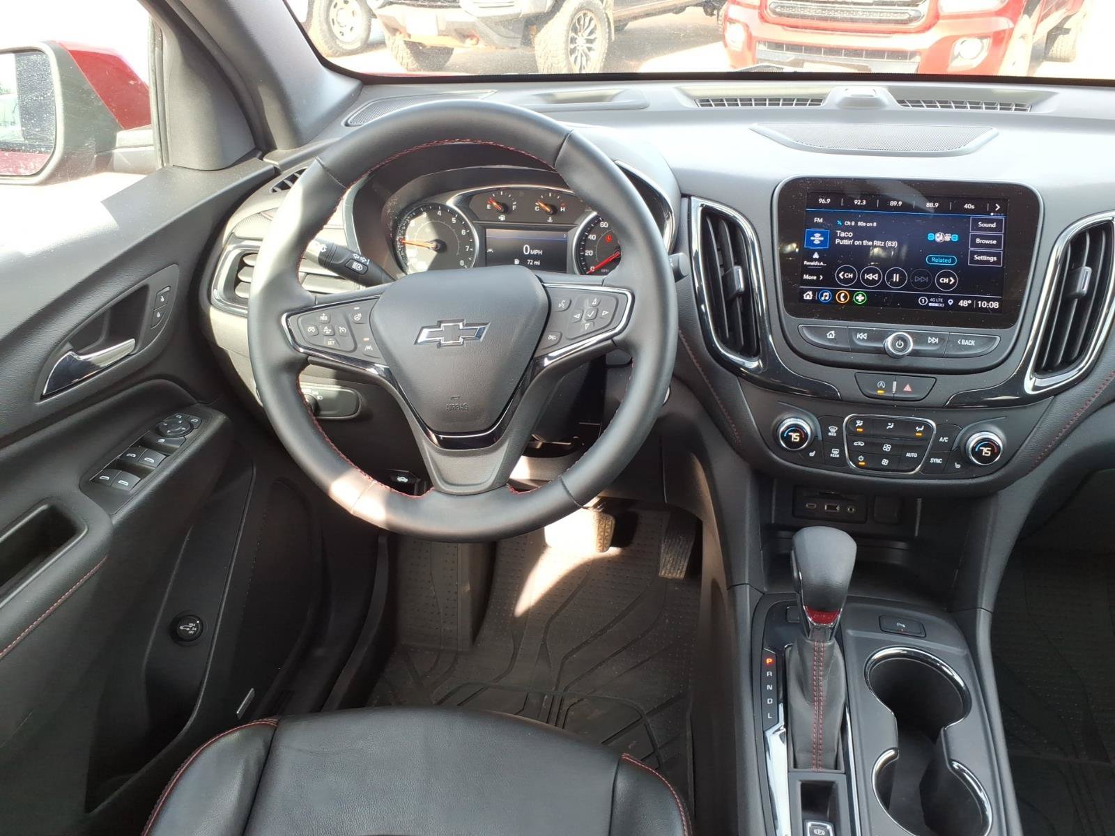 Used 2023 Chevrolet Equinox RS w/ RS Leather Package AWD/4WD image 18