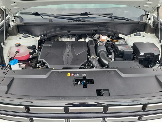 Used 2025 Hyundai Santa Fe SEL AWD/4WD image 23