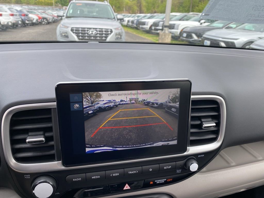 New 2026 Hyundai Venue SEL FWD image 11