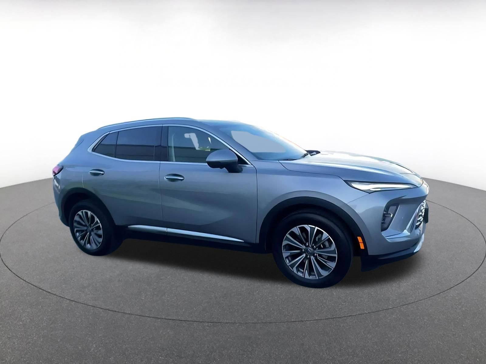 Used 2024 Buick Envision Preferred video 2