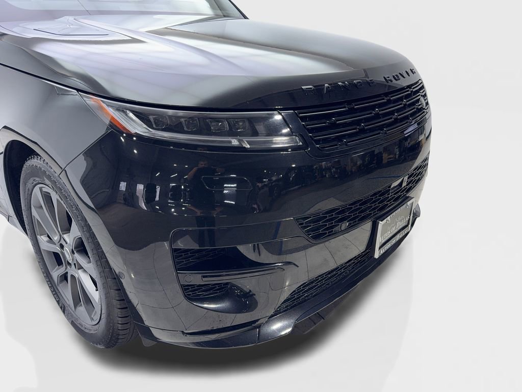 Used 2024 Land Rover Range Rover Sport Dynamic SE image 17