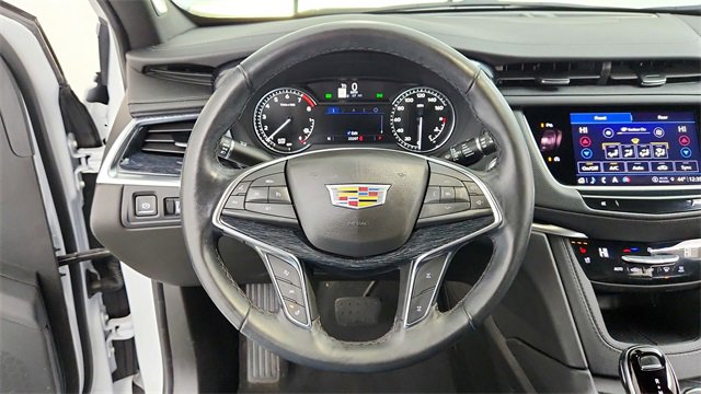 Certified 2024 Cadillac XT5 Premium Luxury w/ LPO, Floor Liner Package image 14