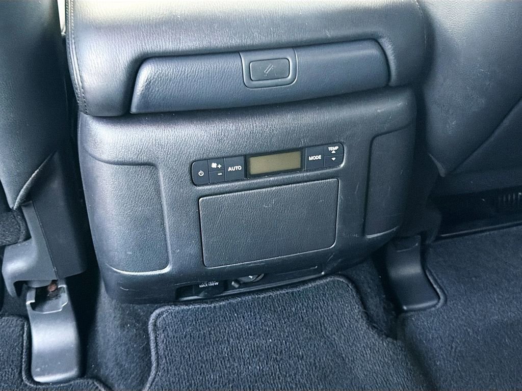 Used 2024 Nissan Armada SL image 21