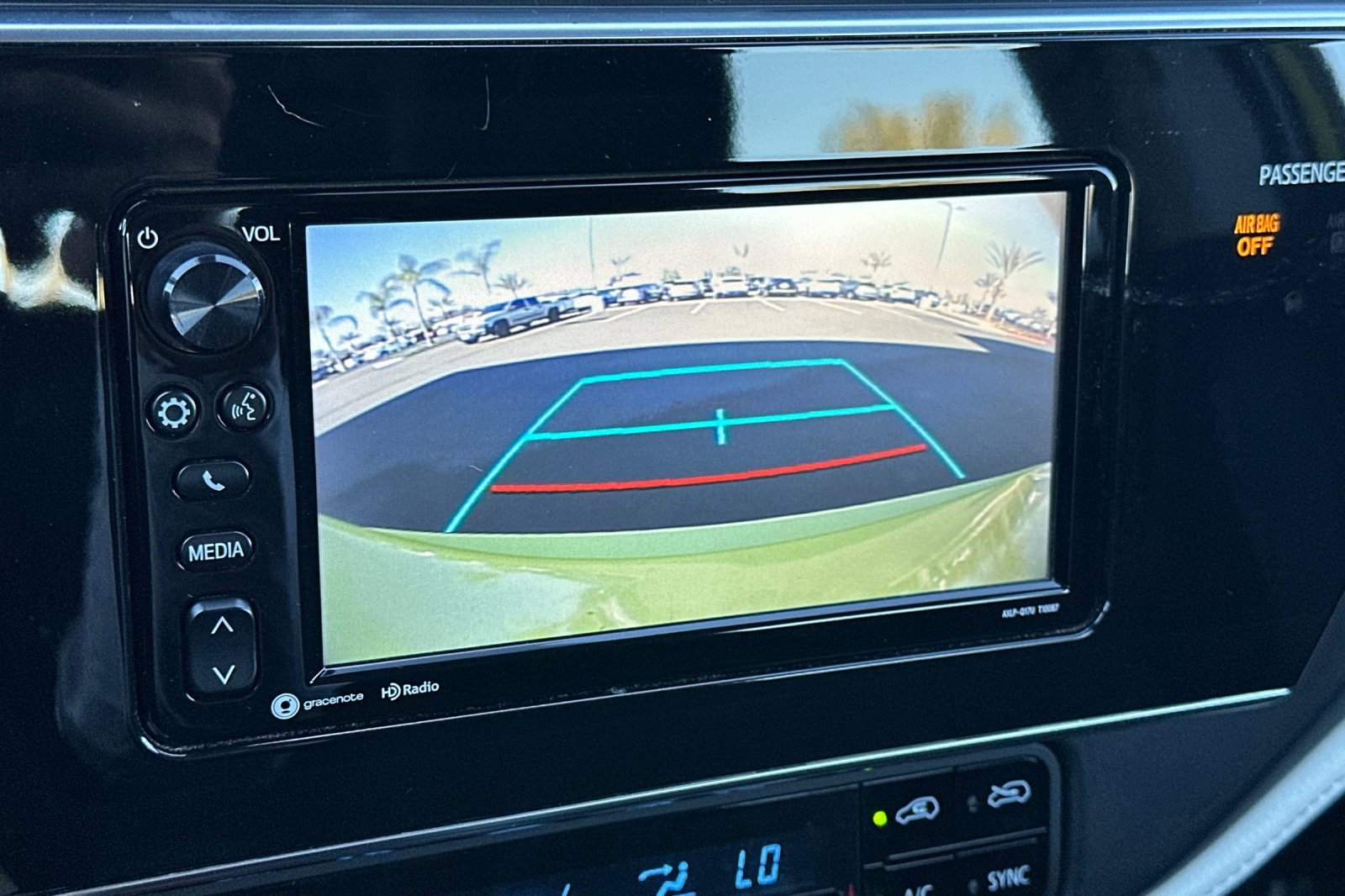 Used 2017 Toyota Corolla iM image 25