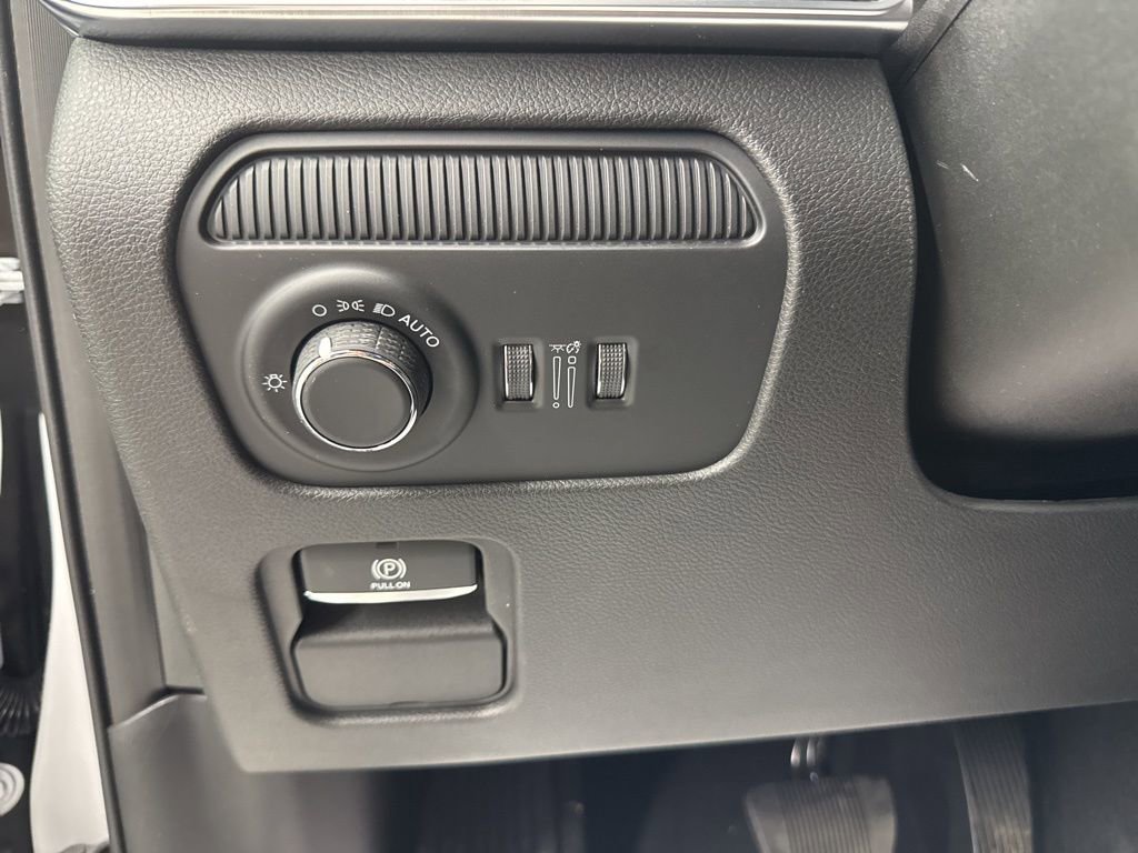 New 2026 Jeep Grand Wagoneer L Summit image 10