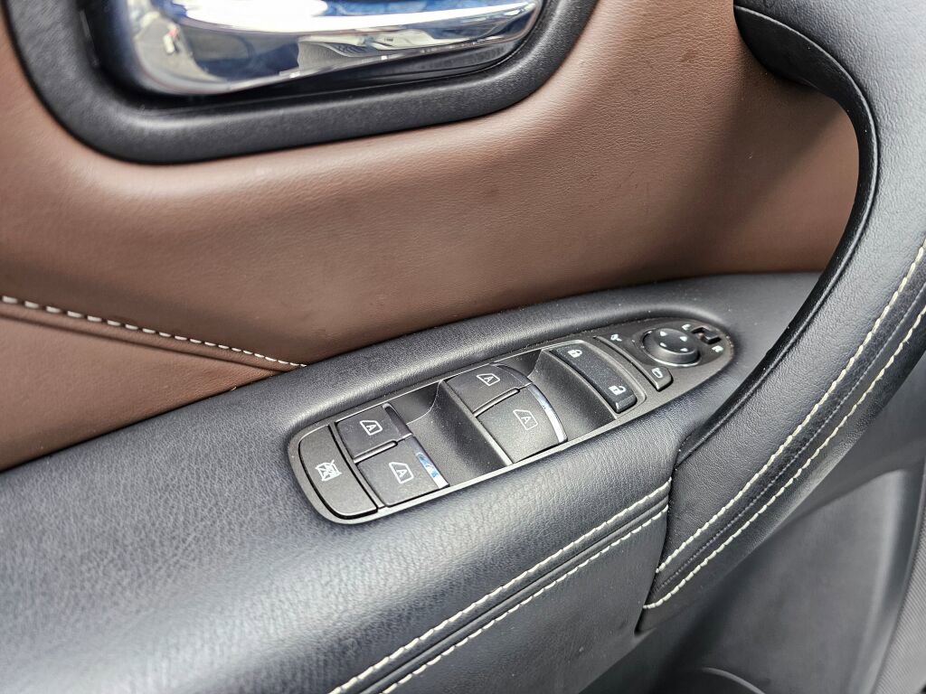 Used 2023 INFINITI QX80 Premium Select w/ Cargo Package image 28