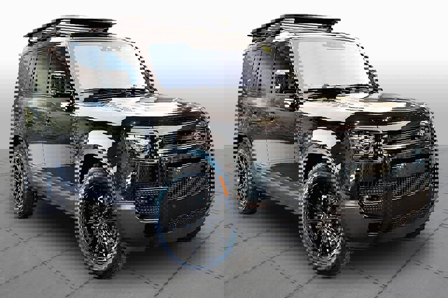 Used 2022 Land Rover Defender 110 S AWD/4WD image 3