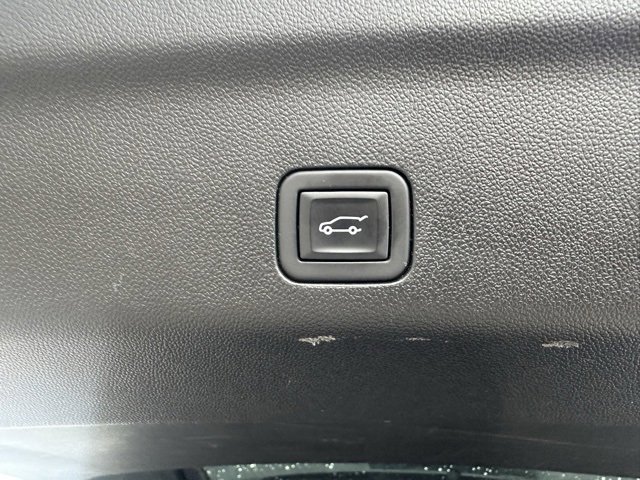 Used 2024 GMC Yukon SLT image 22