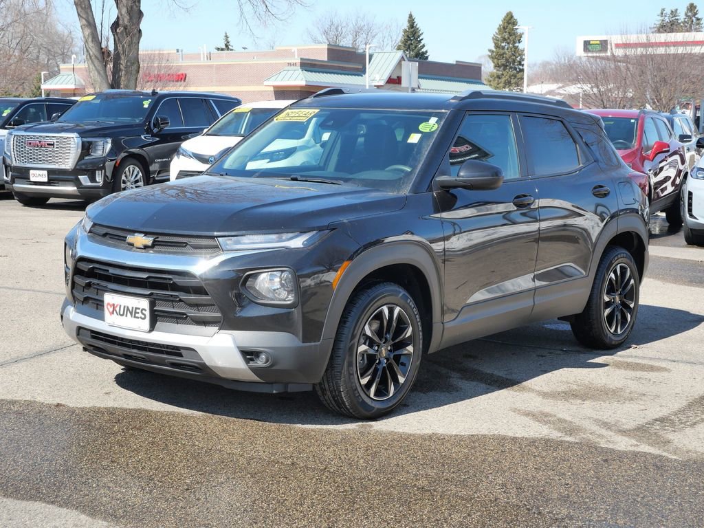 Used 2023 Chevrolet TrailBlazer LT w/ Convenience Package image 4