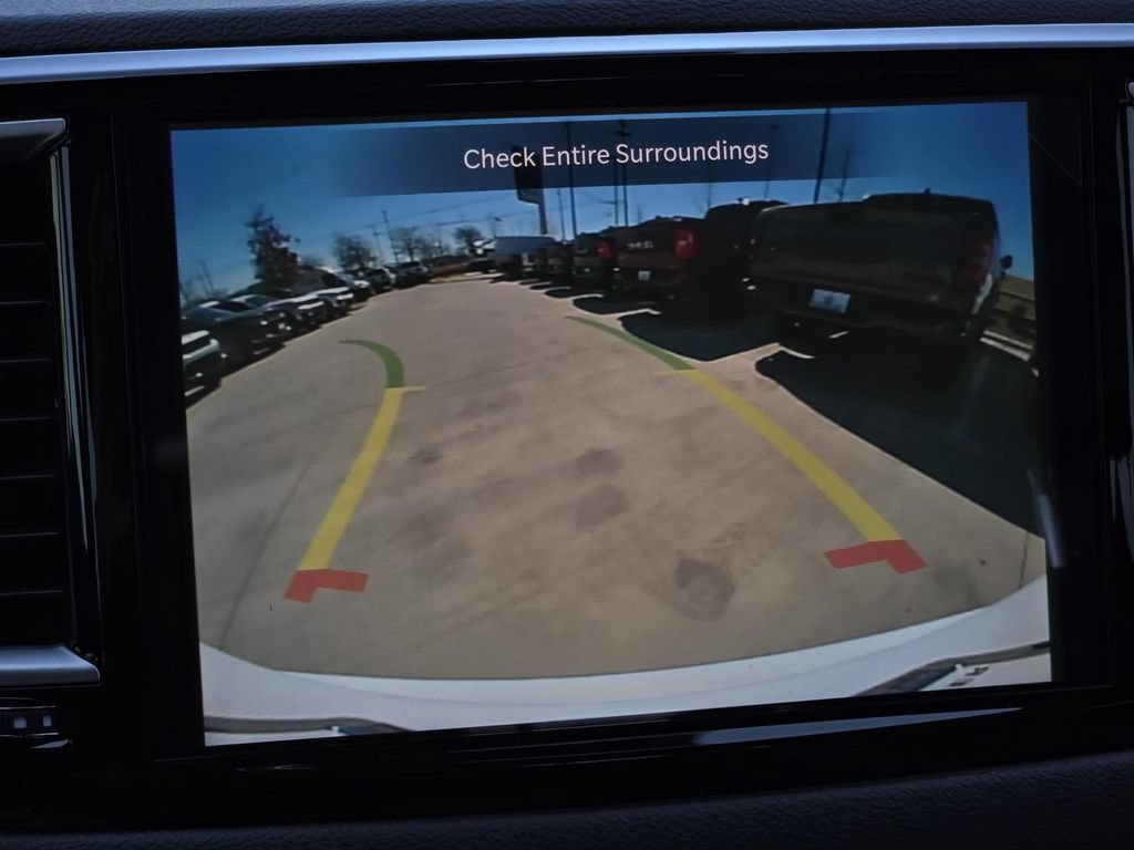 New 2026 Chrysler Voyager LX FWD image 18