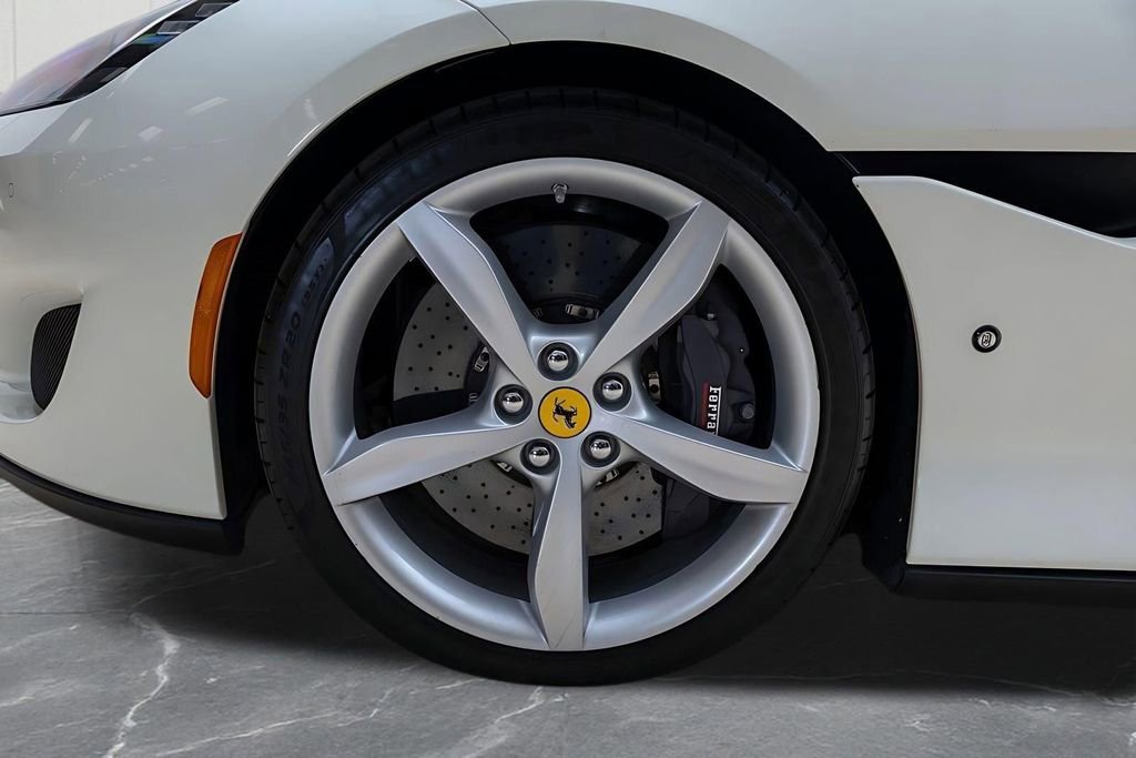Used 2019 Ferrari Portofino image 54