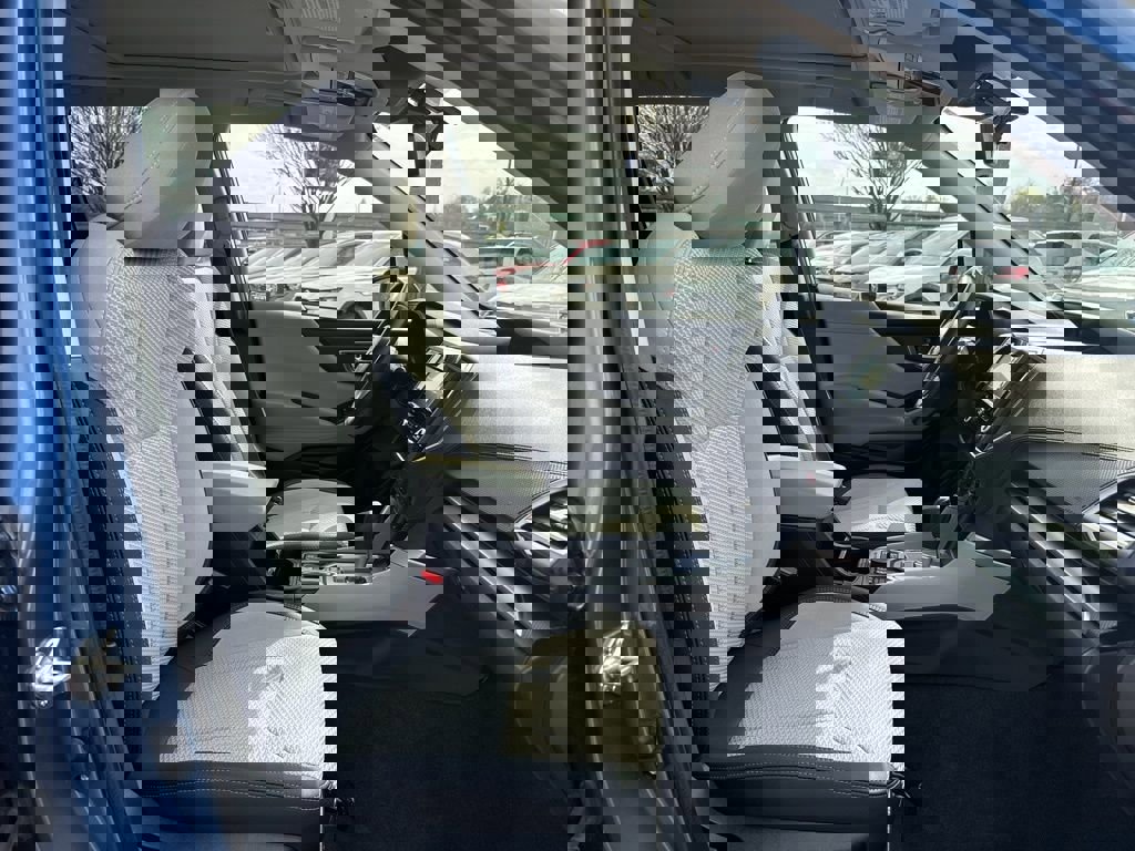 Used 2023 Subaru Forester Premium image 29