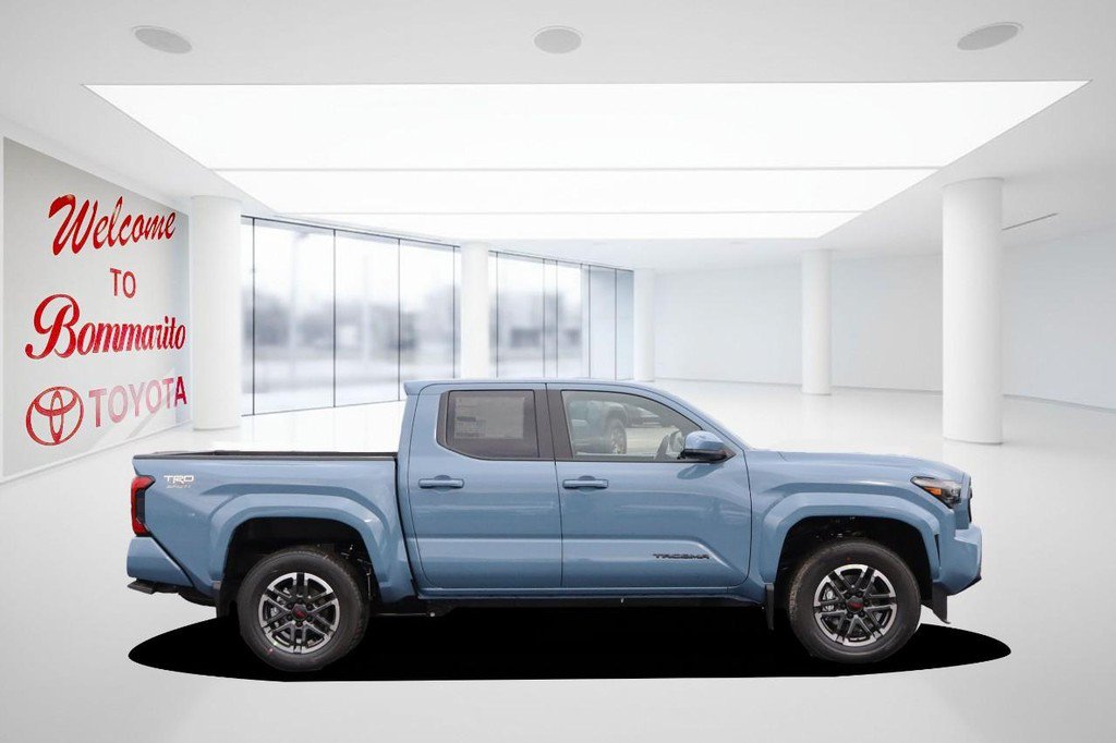 Used 2026 Toyota Tacoma TRD Sport AWD/4WD image 5