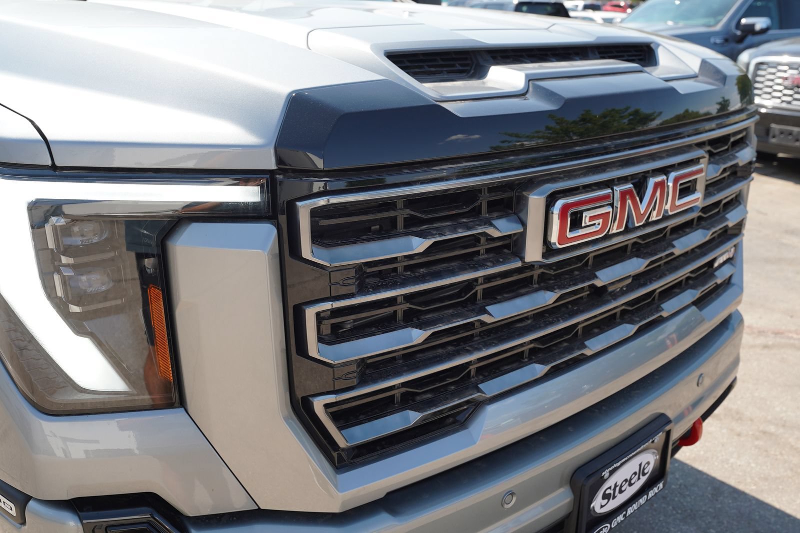 New 2026 GMC Sierra 2500 AT4 w/ AT4 Premium Plus Package AWD/4WD image 27