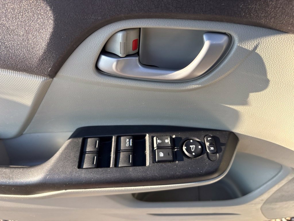 Used 2012 Honda Civic LX image 13