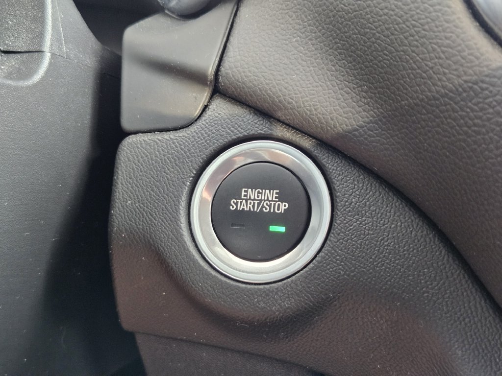 Used 2023 Chevrolet Equinox LT w/ LPO, Floor Liner Package AWD/4WD image 21