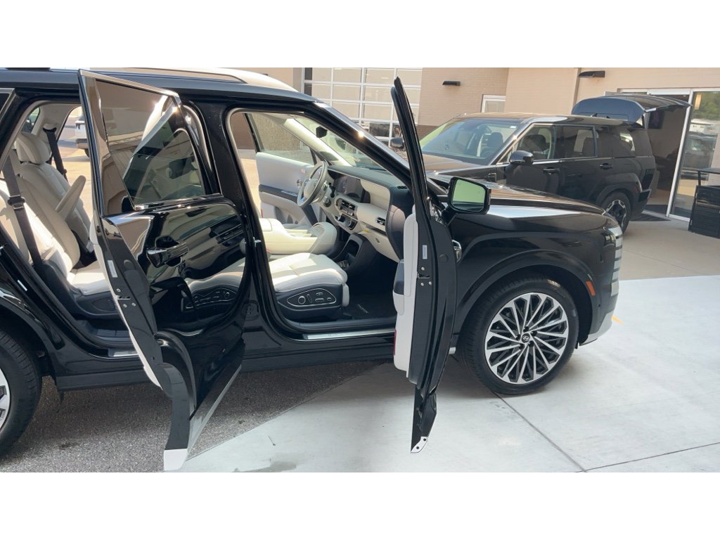 New 2026 Hyundai Palisade Calligraphy image 13