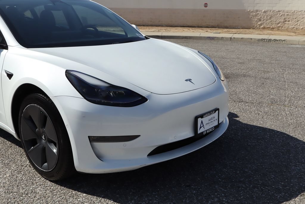 Used 2022 Tesla Model 3 Long Range AWD/4WD image 9
