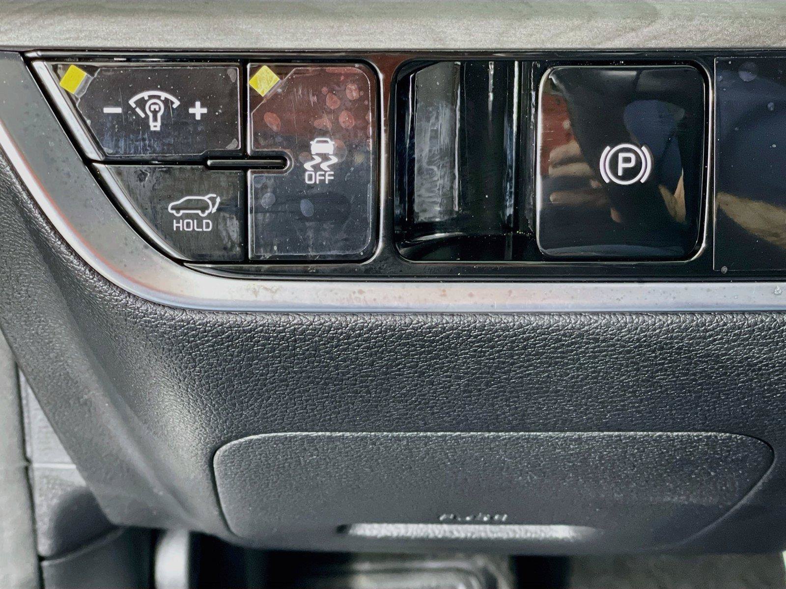 Certified 2024 Kia Sportage X-Pro Prestige AWD/4WD image 14