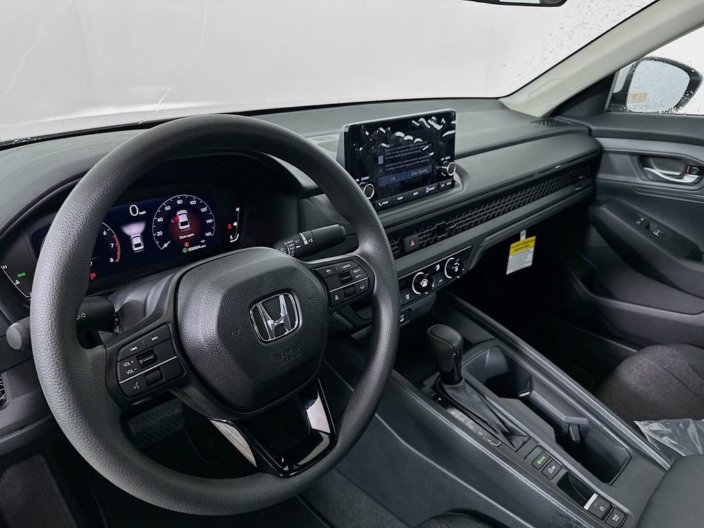 Used 2025 Honda Accord LX image 10