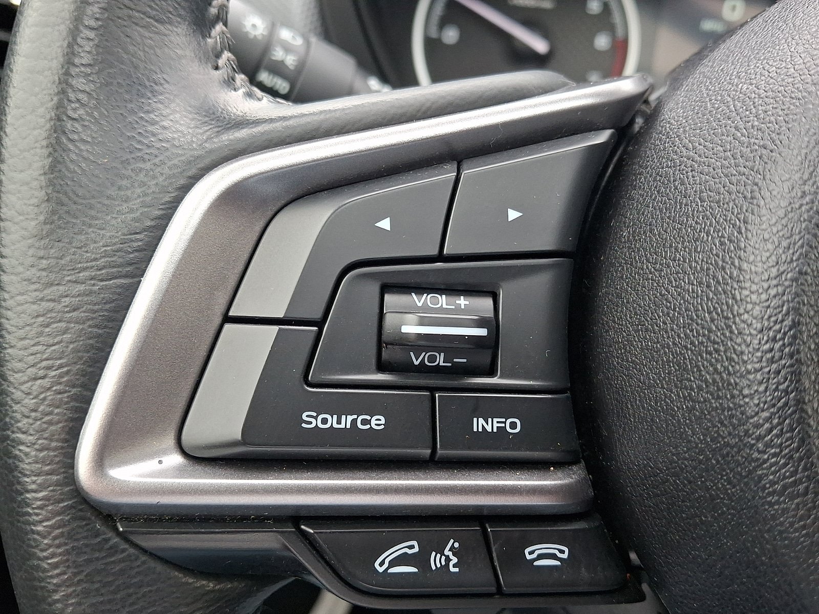 Certified 2023 Subaru Forester Premium AWD/4WD image 20