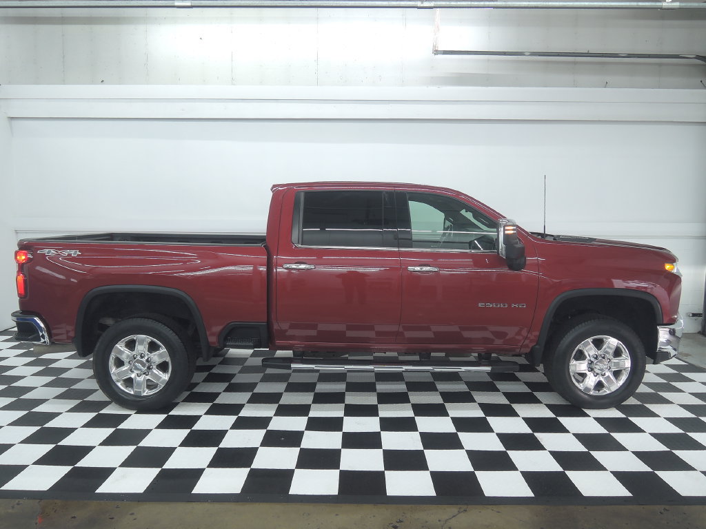 Used 2020 Chevrolet Silverado 2500 LTZ w/ LTZ Plus Package AWD/4WD image 2