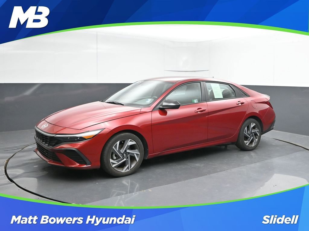 Used 2025 Hyundai Elantra Sport FWD image 1