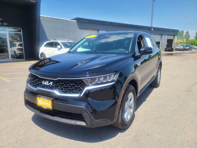 Used 2023 Kia Sorento LX