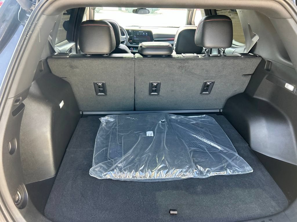 Used 2025 Chevrolet Equinox RS w/ Convenience Package III FWD image 34