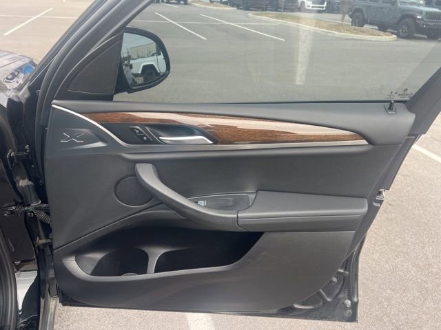 Used 2020 BMW X3 sDrive30i w/ Premium Package image 16