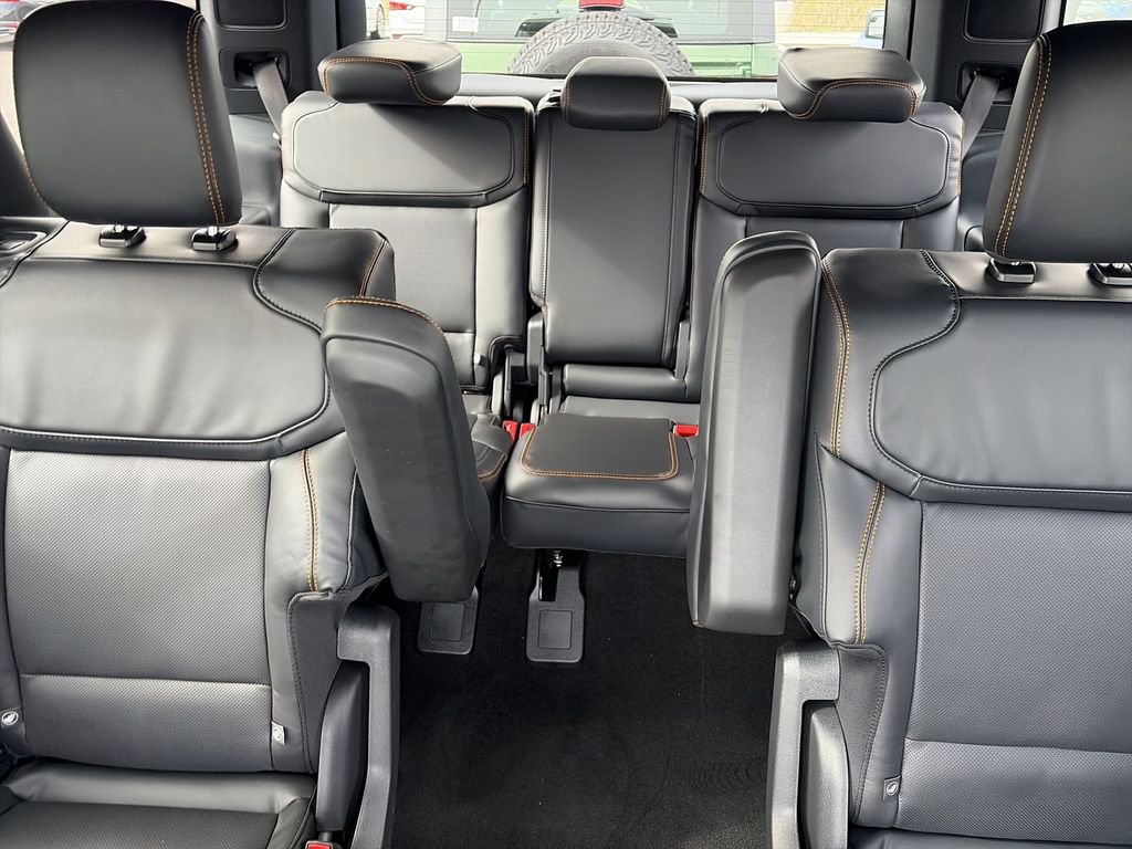 New 2026 Ford Expedition Tremor image 24