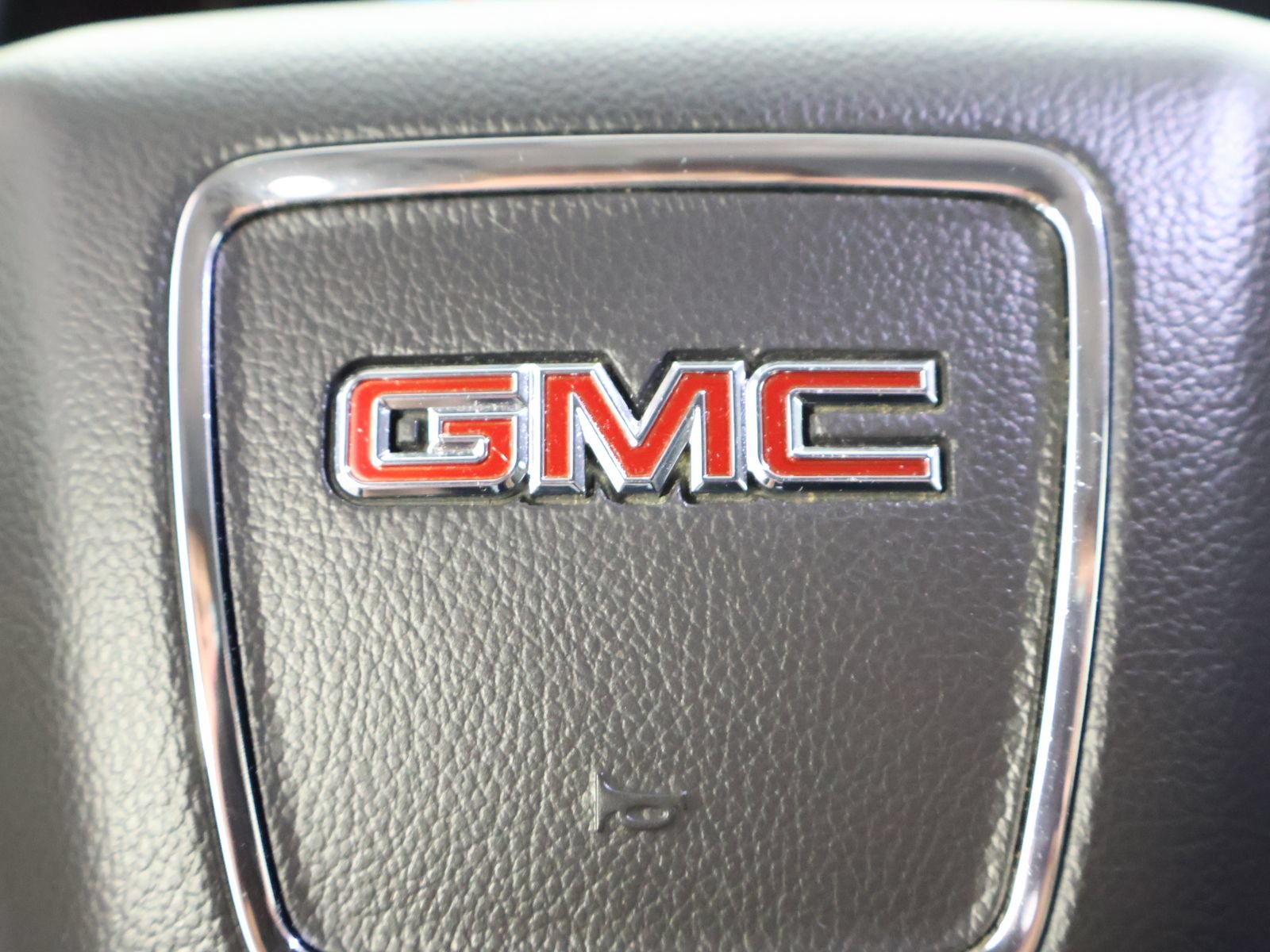 Used 2018 GMC Sierra 1500 SLT AWD/4WD image 31