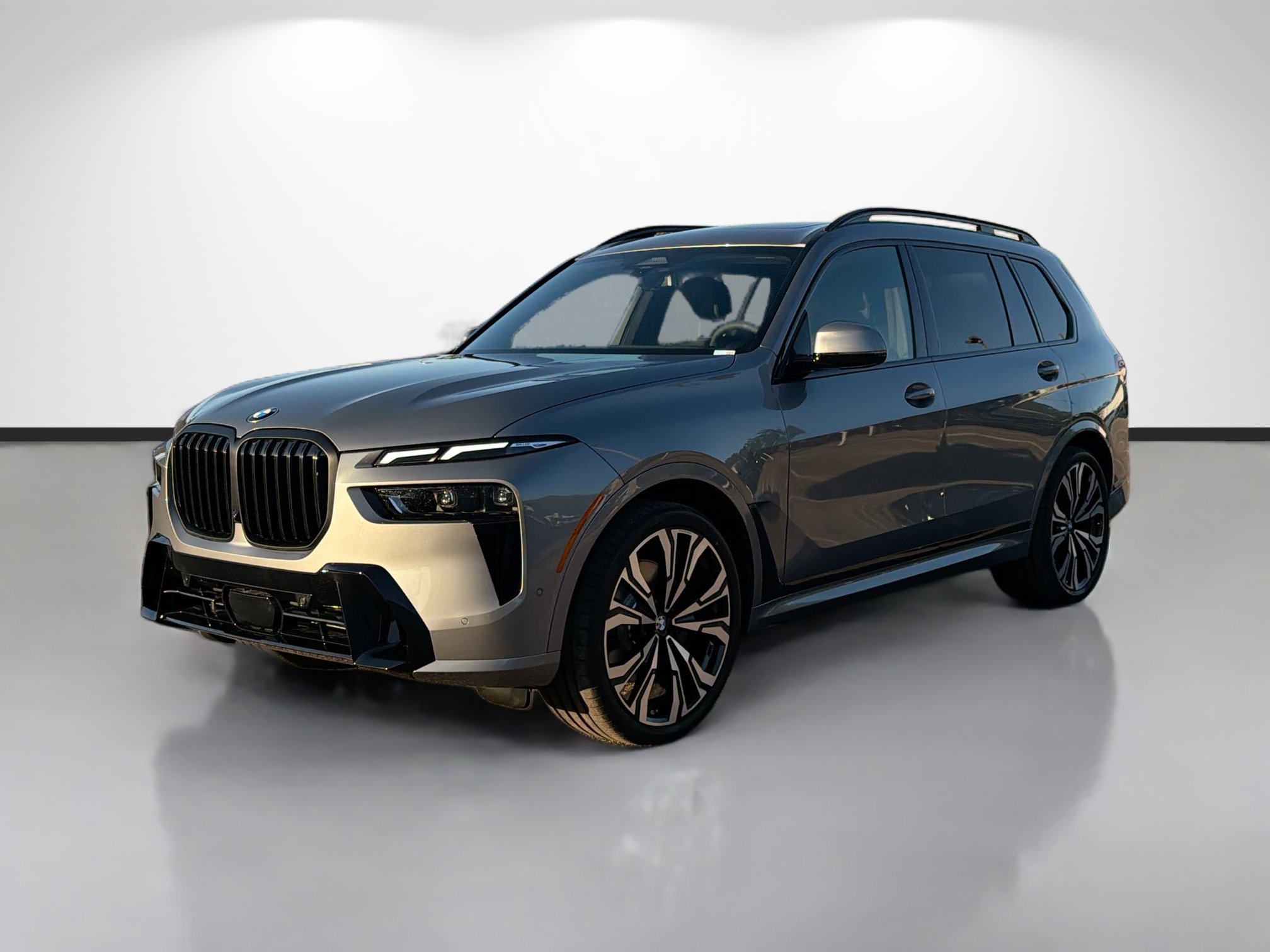 New 2026 BMW X7 xDrive40i w/ M Sport Package image 7